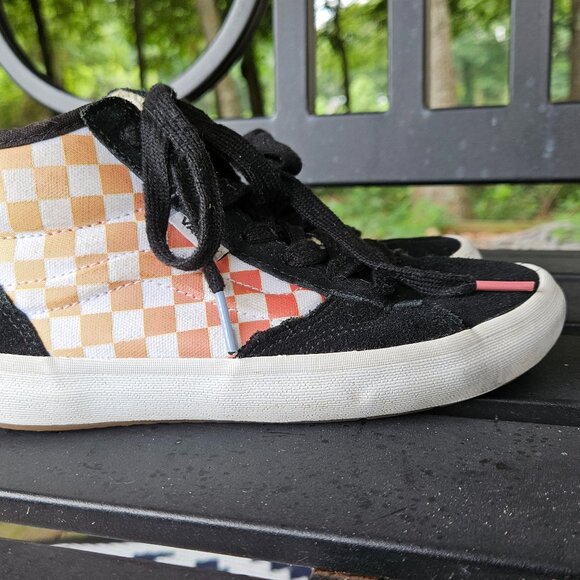 High top Vans - Lizzie Checkerboard sz 1 - Picture 1 of 8